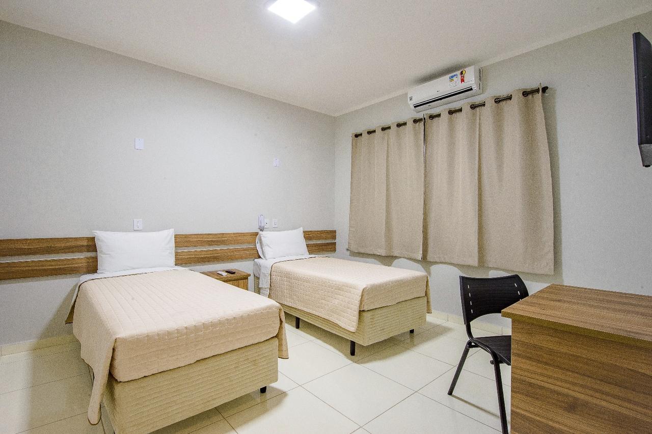 Gabira Hotel Buritama Bagian luar foto